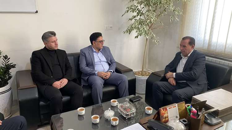 دامپزشکی پشتیبان اصلی تولید در ماهنشان است و خدماتش شایسته قدردانی ویژه است